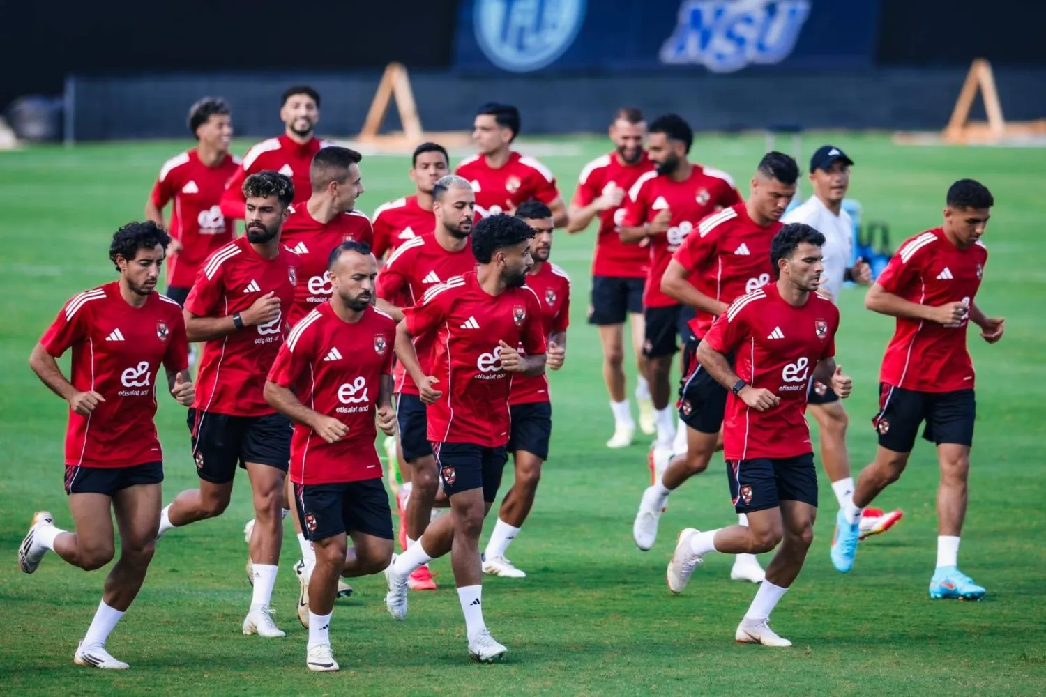 تدريبات جادة للأهلى استعدادا لأيجل نوار